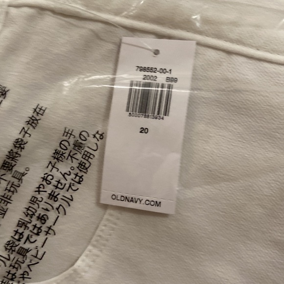 High-Waisted Super Skinny White Ankle Jean - Picture 7 of 7